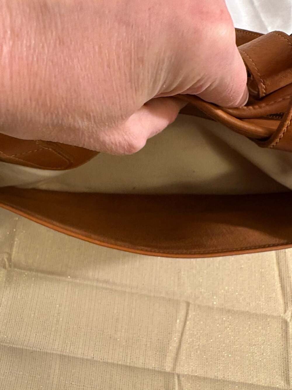 Levenger Vintage British Tan Leather Tote Bag Made in England - Picture 3 of 8